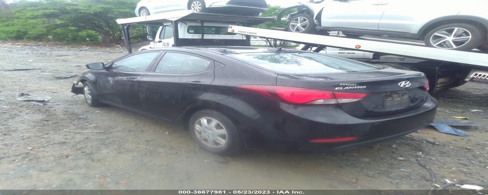 KMHDH4AE9GU645840 2016 HYUNDAI ELANTRA photo no. 3