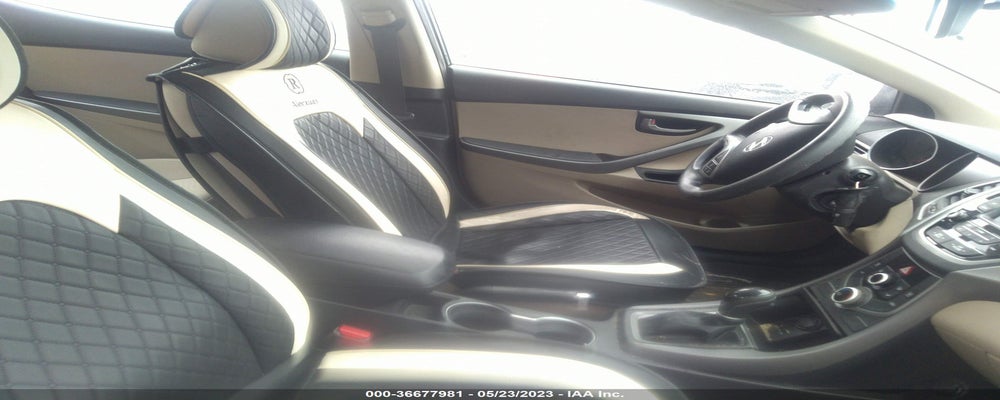 KMHDH4AE9GU645840 2016 HYUNDAI ELANTRA photo no. 5