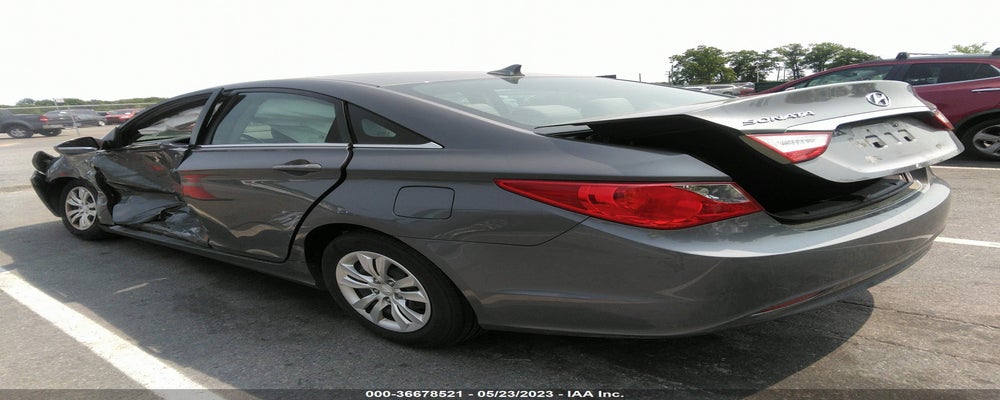 5NPEB4ACXBH216282 2011 HYUNDAI SONATA photo no. 3