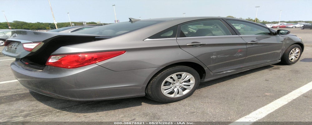 5NPEB4ACXBH216282 2011 HYUNDAI SONATA photo no. 4