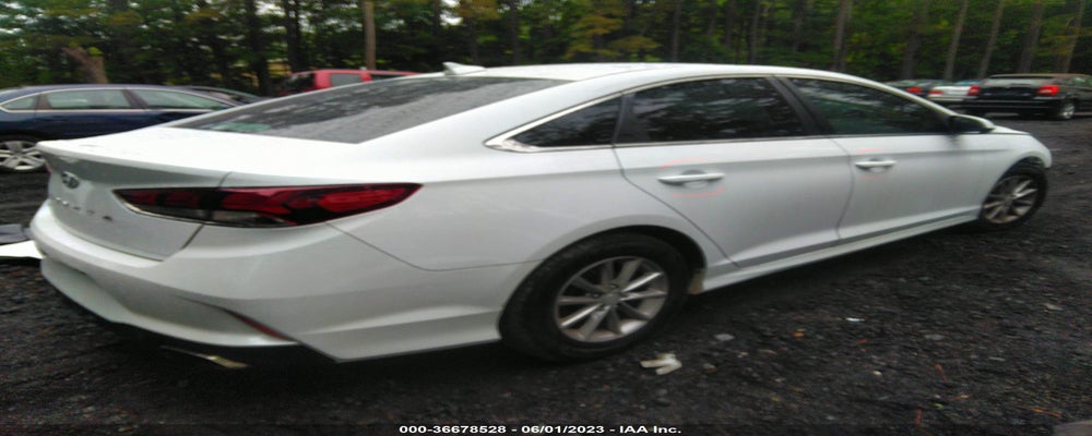 5NPE24AFXJH605786 2018 HYUNDAI SONATA photo no. 4