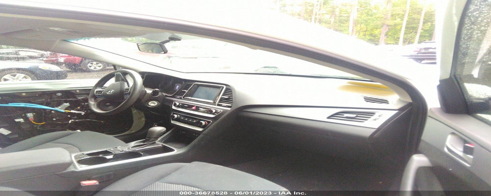 5NPE24AFXJH605786 2018 HYUNDAI SONATA photo no. 5