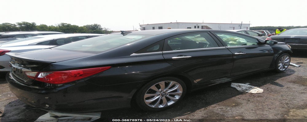5NPEC4AC5DH585955 2013 HYUNDAI SONATA photo no. 4