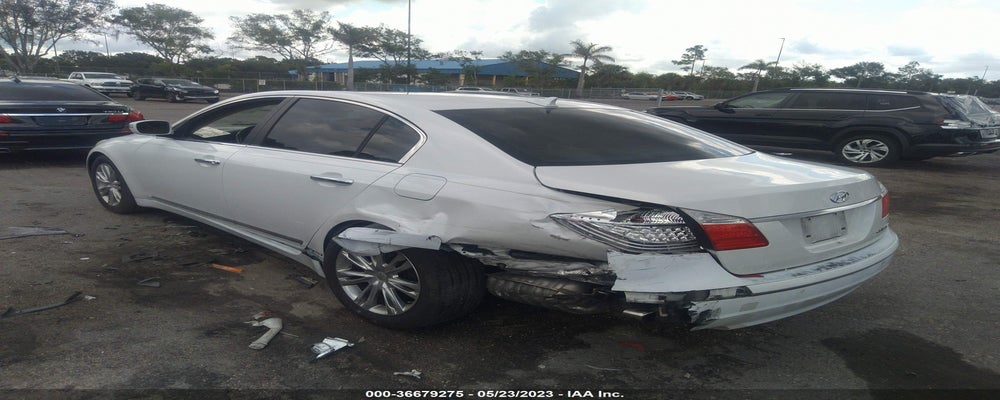KMHGC4DF7BU135172 2011 HYUNDAI GENESIS photo no. 3