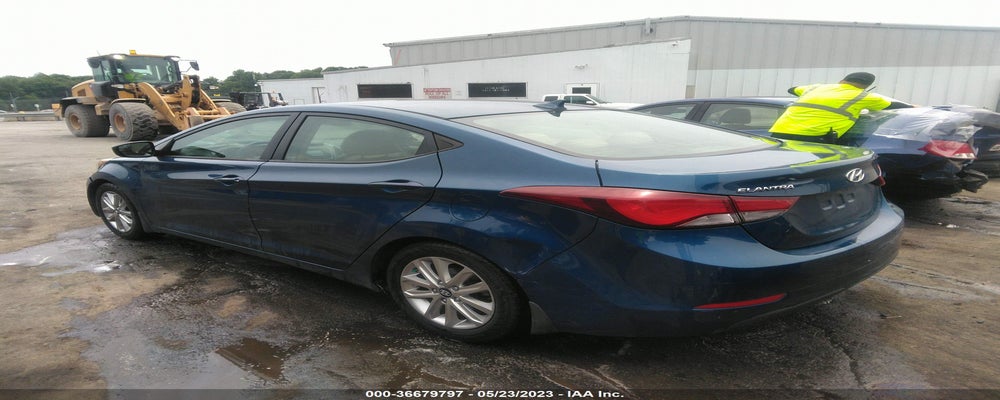 KMHDH4AE3FU382078 2015 HYUNDAI ELANTRA photo no. 3