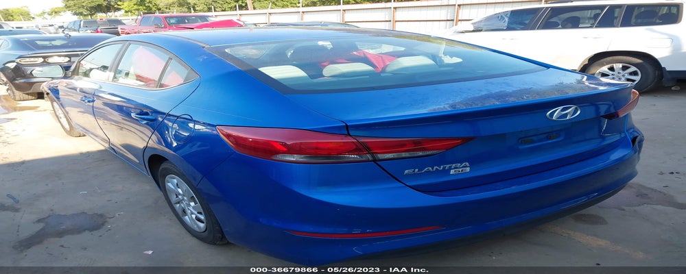 5NPD74LF3JH260644 2018 HYUNDAI ELANTRA photo no. 3