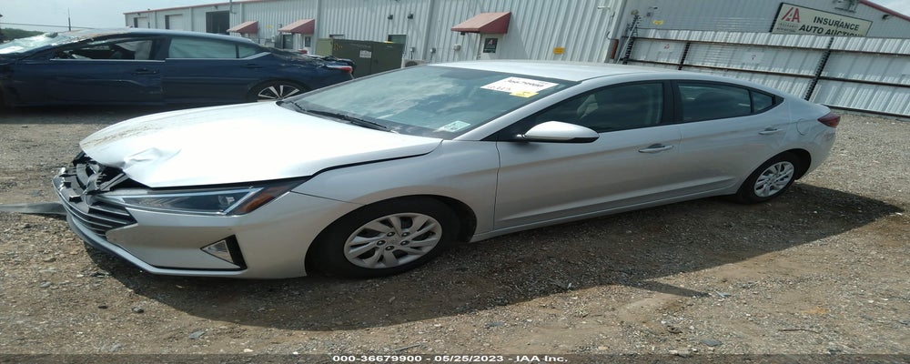 5NPD74LF3KH493828 2019 HYUNDAI ELANTRA photo no. 2