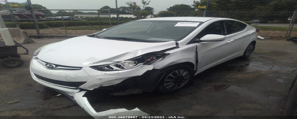 5NPDH4AE6GH732979 2016 HYUNDAI ELANTRA photo no. 2