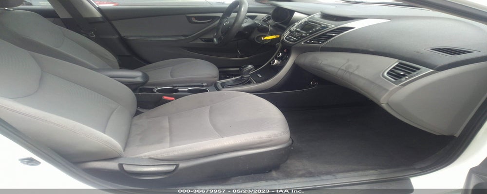 5NPDH4AE6GH732979 2016 HYUNDAI ELANTRA photo no. 5