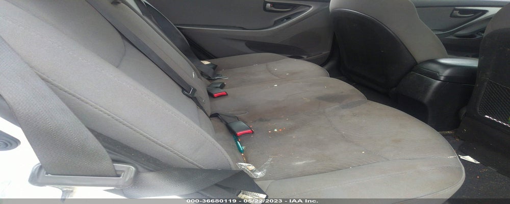 5NPDH4AE1GH748510 2016 HYUNDAI ELANTRA photo no. 8