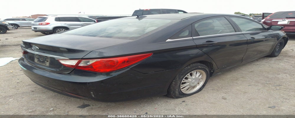 5NPEB4AC5CH399379 2012 HYUNDAI SONATA photo no. 4