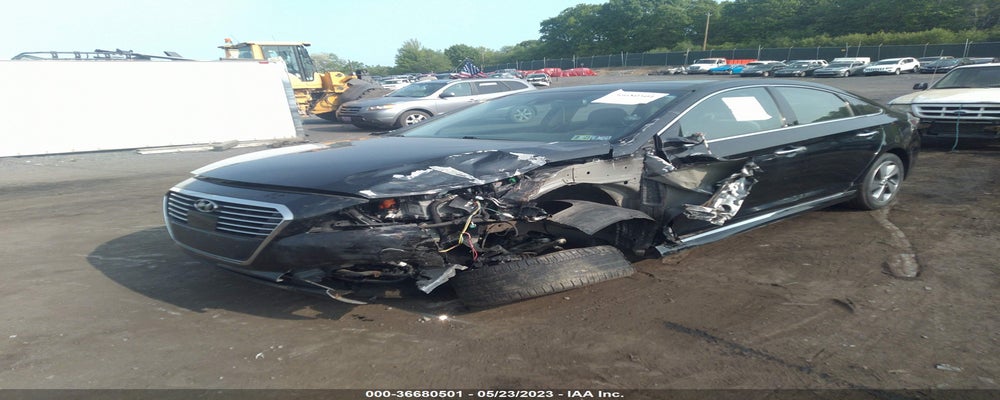 KMHE34L18GA017153 2016 HYUNDAI SONATA HYBRID photo no. 2