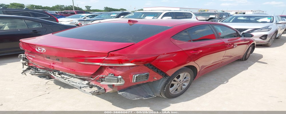 KMHD84LF5HU242655 2017 HYUNDAI ELANTRA photo no. 4