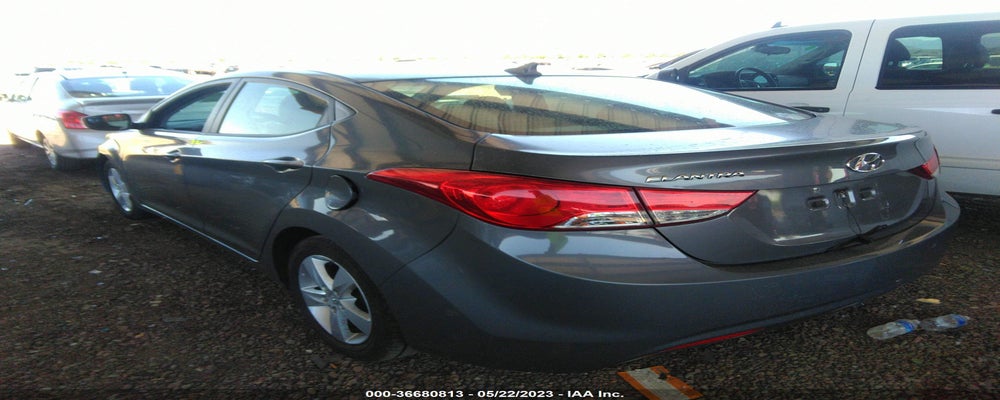 5NPDH4AE4DH253746 2013 HYUNDAI ELANTRA photo no. 3