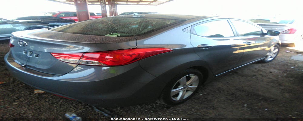 5NPDH4AE4DH253746 2013 HYUNDAI ELANTRA photo no. 4