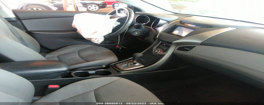 5NPDH4AE4DH253746 2013 HYUNDAI ELANTRA photo no. 5