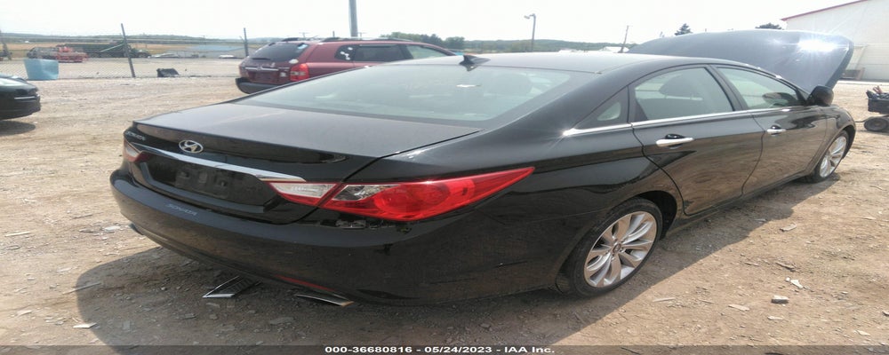 5NPEC4AC6DH729691 2013 HYUNDAI SONATA photo no. 4