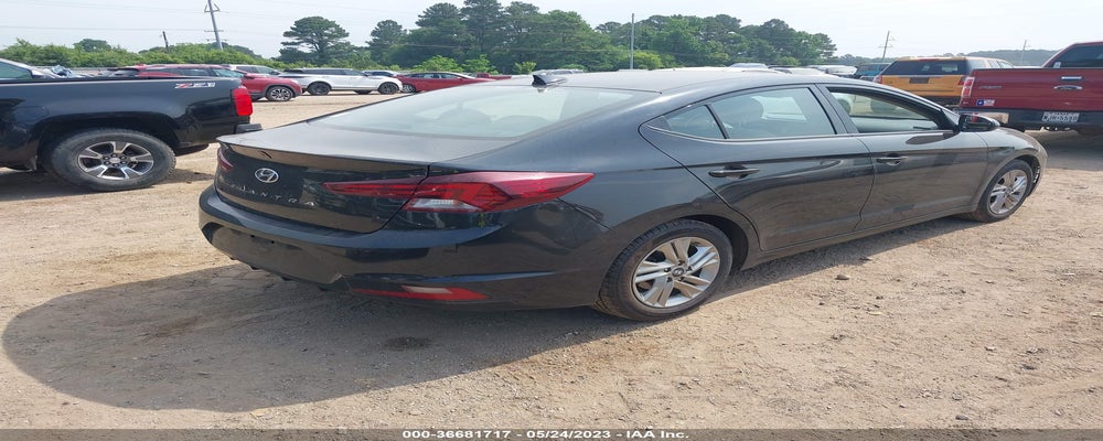 KMHD84LF4LU011836 2020 HYUNDAI ELANTRA photo no. 4