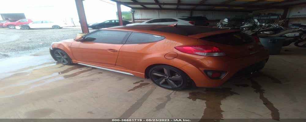 KMHTC6AE2DU156813 2013 HYUNDAI VELOSTER photo no. 3