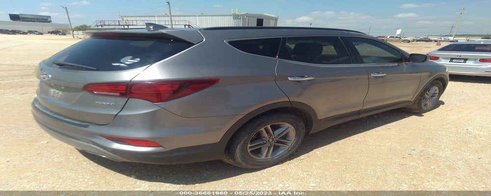 5XYZU3LBXHG415407 2017 HYUNDAI SANTA FE SPORT photo no. 4