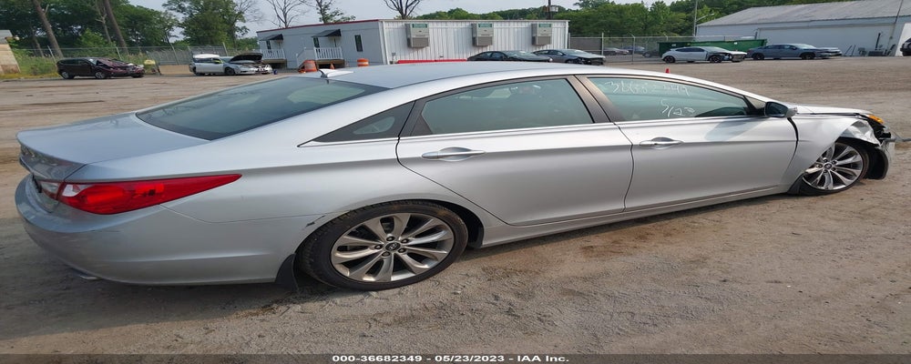 5NPEC4AC1CH445836 2012 HYUNDAI SONATA photo no. 4