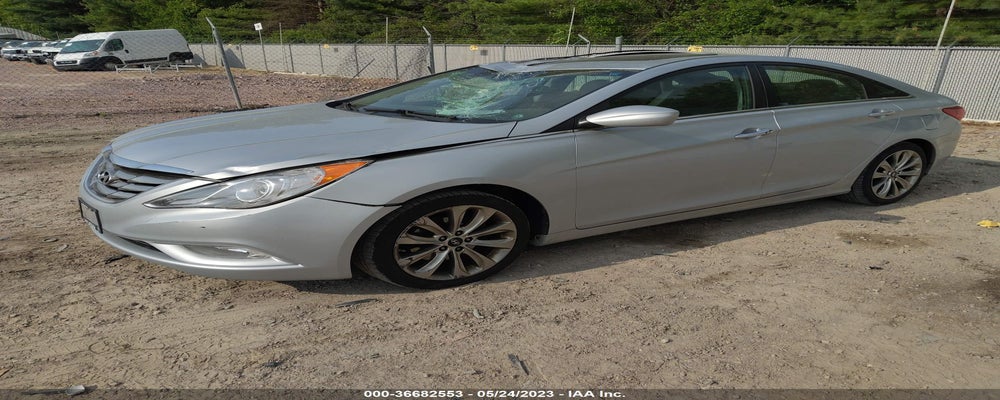 5NPEC4AC2CH445859 2012 HYUNDAI SONATA photo no. 2
