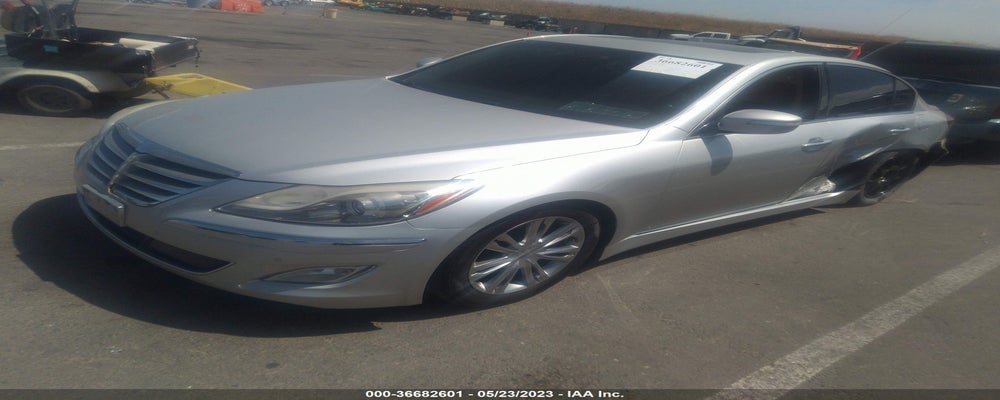 KMHGC4DF5CU179172 2012 HYUNDAI GENESIS photo no. 2