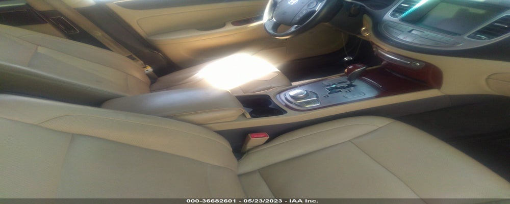 KMHGC4DF5CU179172 2012 HYUNDAI GENESIS photo no. 5