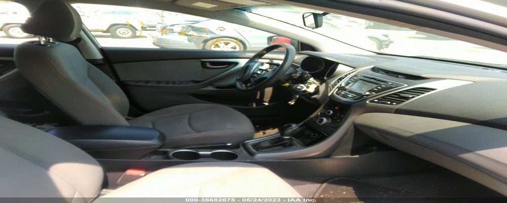 KMHDH4AEXGU546427 2016 HYUNDAI ELANTRA photo no. 5