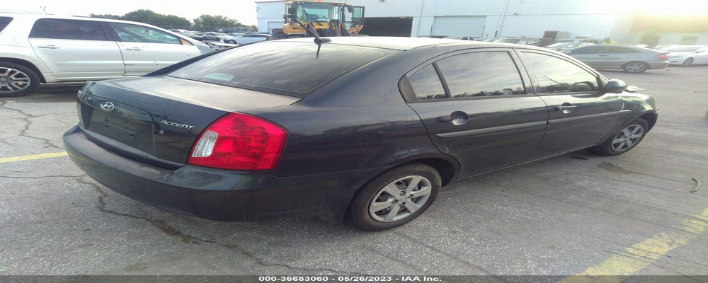 KMHCN4AC6AU450322 2010 HYUNDAI ACCENT photo no. 4