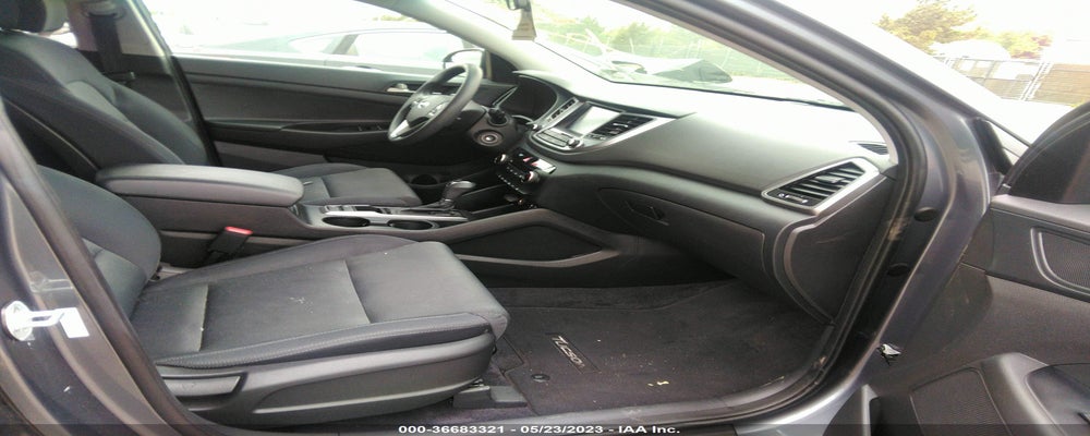 KM8J33A40JU790498 2018 HYUNDAI TUCSON photo no. 5