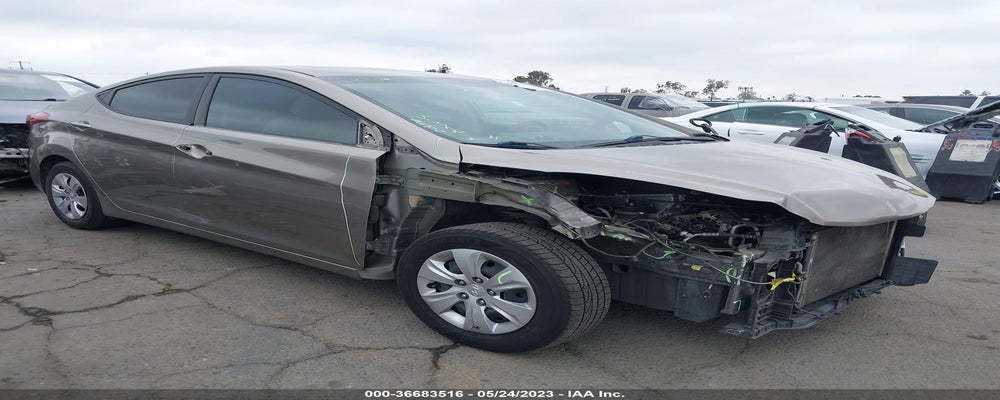 5NPDH4AE2GH773304 2016 HYUNDAI ELANTRA photo no. 15