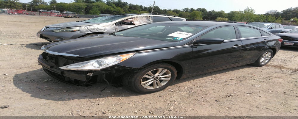 5NPEB4AC4DH769531 2013 HYUNDAI SONATA photo no. 2