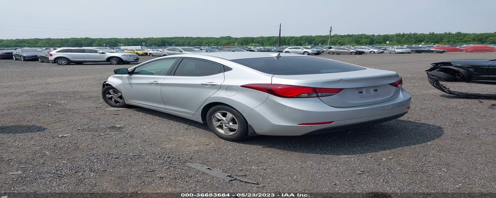 5NPDH4AEXFH644452 2015 HYUNDAI ELANTRA photo no. 3