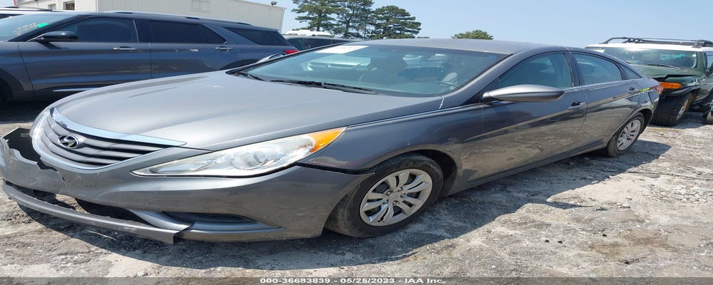 5NPEB4AC8DH551477 2013 HYUNDAI SONATA photo no. 2