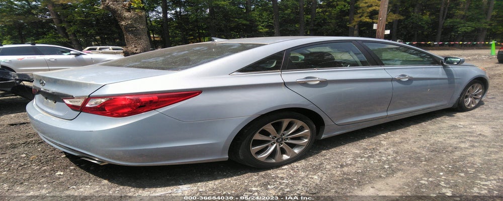 5NPEC4AC9DH530084 2013 HYUNDAI SONATA photo no. 4