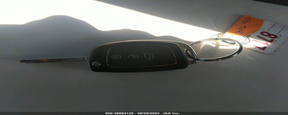 5XYZU3LB2EG142569 2014 HYUNDAI SANTA FE SPORT photo no. 11