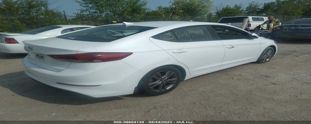 5NPD84LF1JH230927 2018 HYUNDAI ELANTRA photo no. 4