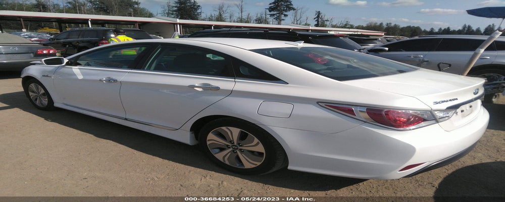 KMHEC4A44FA132120 2015 HYUNDAI SONATA HYBRID photo no. 3