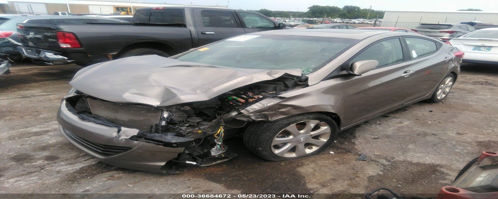 5NPDH4AE3DH286866 2013 HYUNDAI ELANTRA photo no. 2