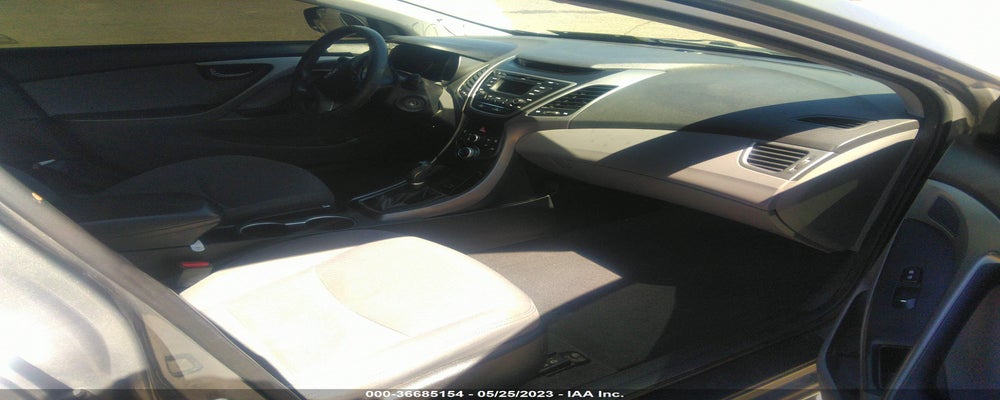 5NPDH4AE8EH484683 2014 HYUNDAI ELANTRA photo no. 5
