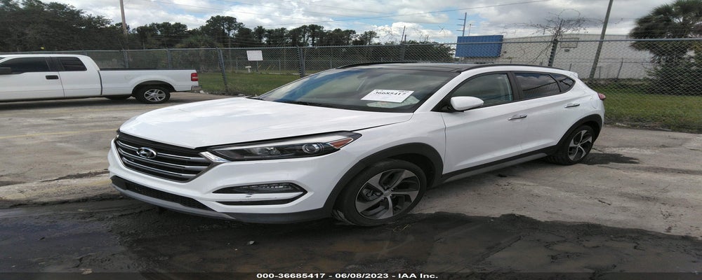 KM8J33A29JU736616 2018 HYUNDAI TUCSON photo no. 2