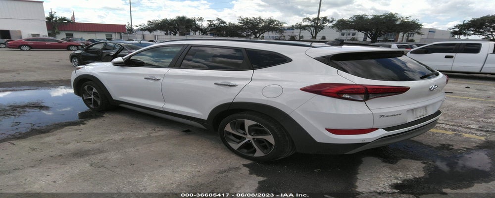 KM8J33A29JU736616 2018 HYUNDAI TUCSON photo no. 3