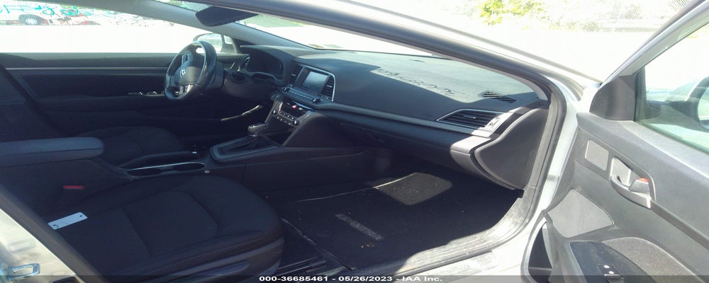 5NPD84LF4JH267986 2018 HYUNDAI ELANTRA photo no. 5