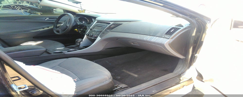 5NPEB4AC4EH823413 2014 HYUNDAI SONATA photo no. 5