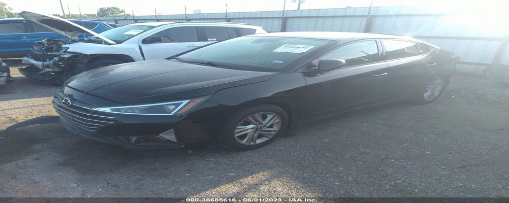 5NPD84LF8KH440782 2019 HYUNDAI ELANTRA photo no. 2