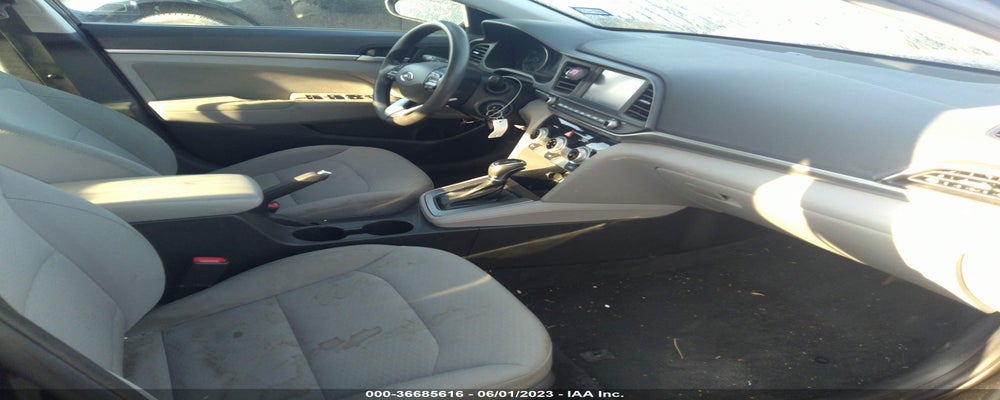 5NPD84LF8KH440782 2019 HYUNDAI ELANTRA photo no. 5