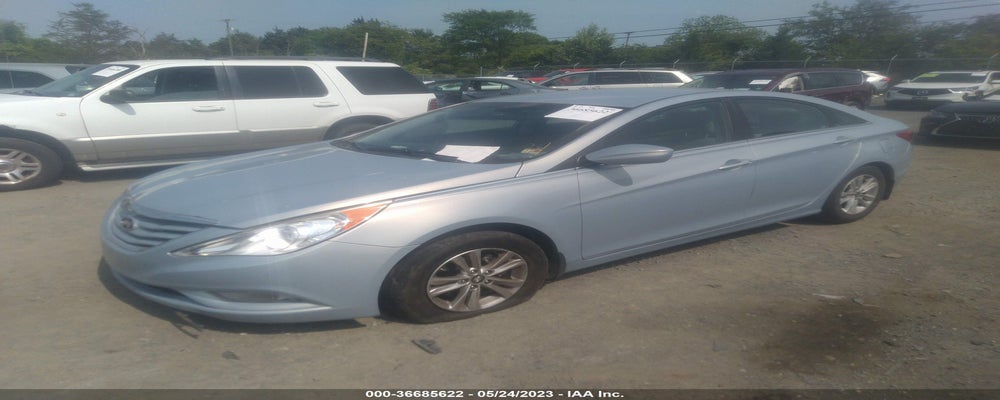 5NPEB4AC7DH512833 2013 HYUNDAI SONATA photo no. 2