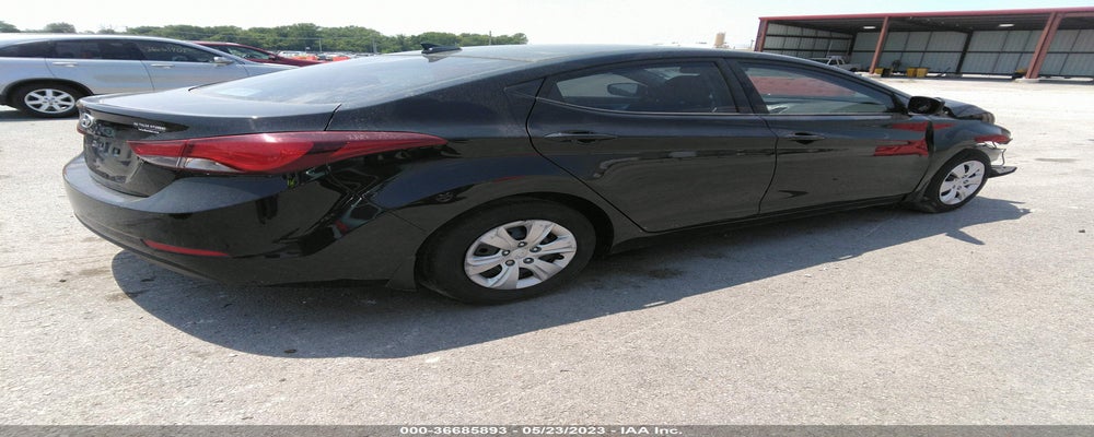 5NPDH4AE5GH767478 2016 HYUNDAI ELANTRA photo no. 4