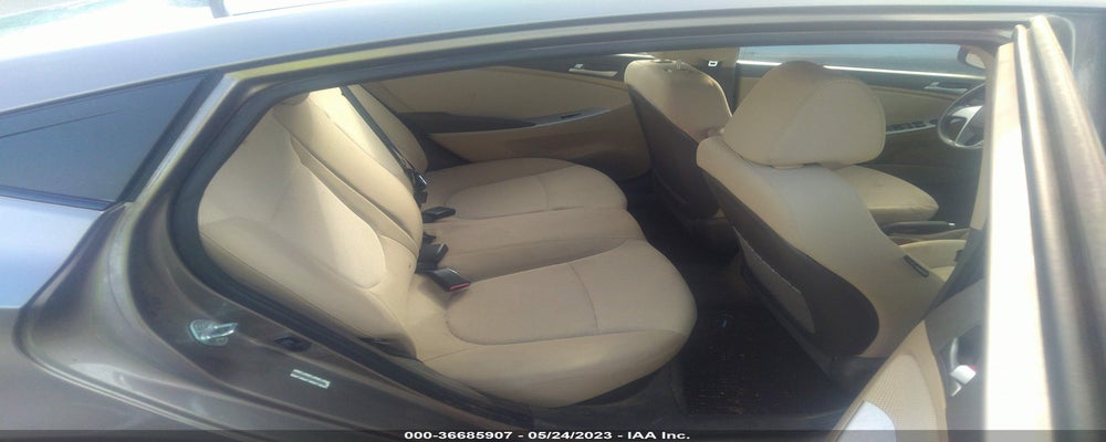 KMHCT4AE8DU554774 2013 HYUNDAI ACCENT photo no. 8